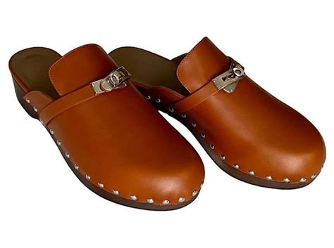 hermes clog